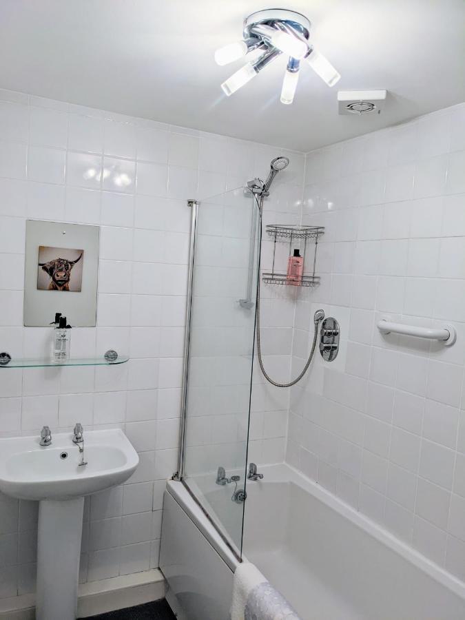 Ailnack Cottage -Cheerful Cottage With Secure Garden And Off Street Parking Sleeps 4 Tomintoul Bagian luar foto